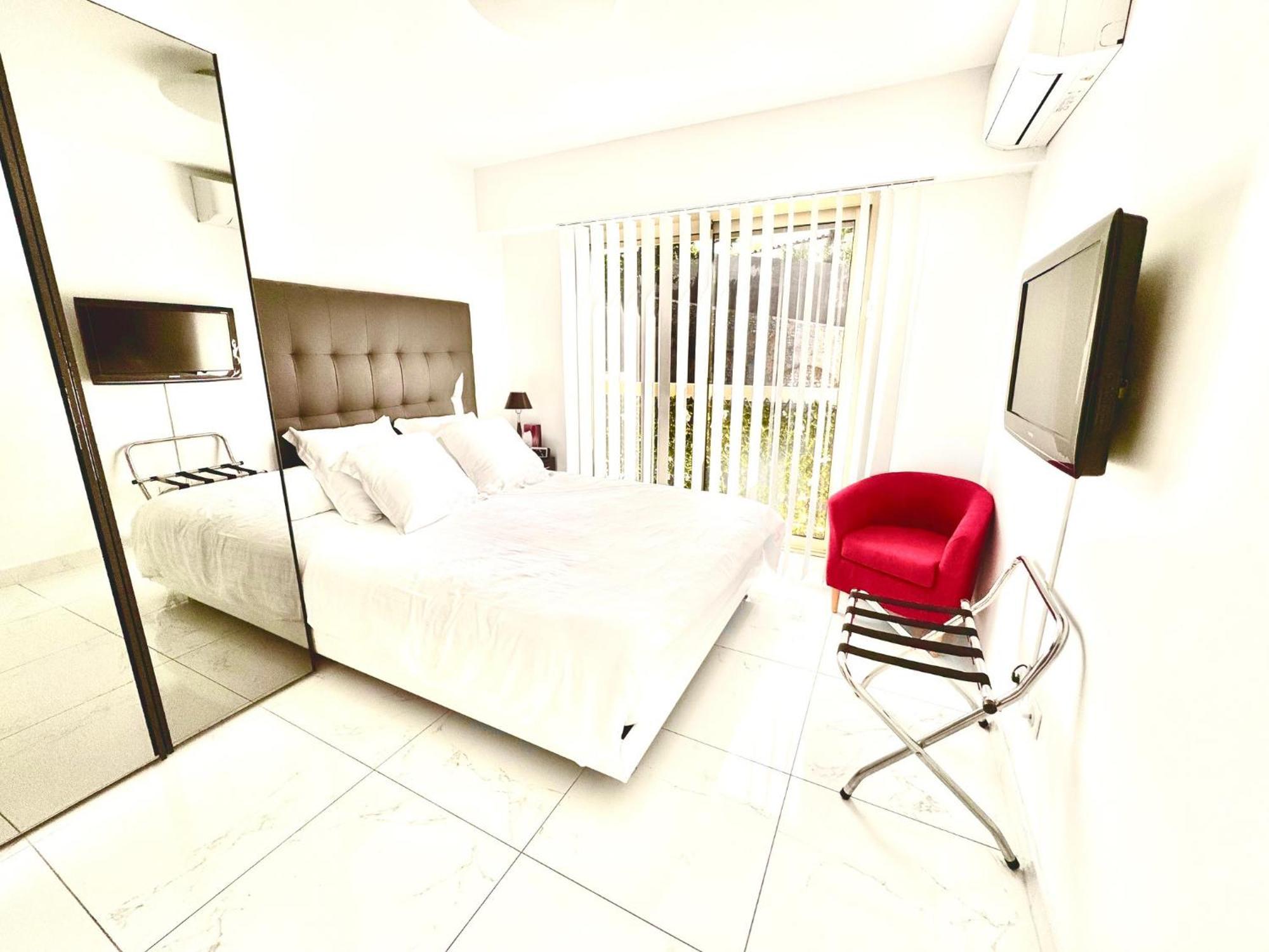 Aparthotel Riviera - La Terrasse De Clairefontaine - Fabron Nice Ngoại thất bức ảnh